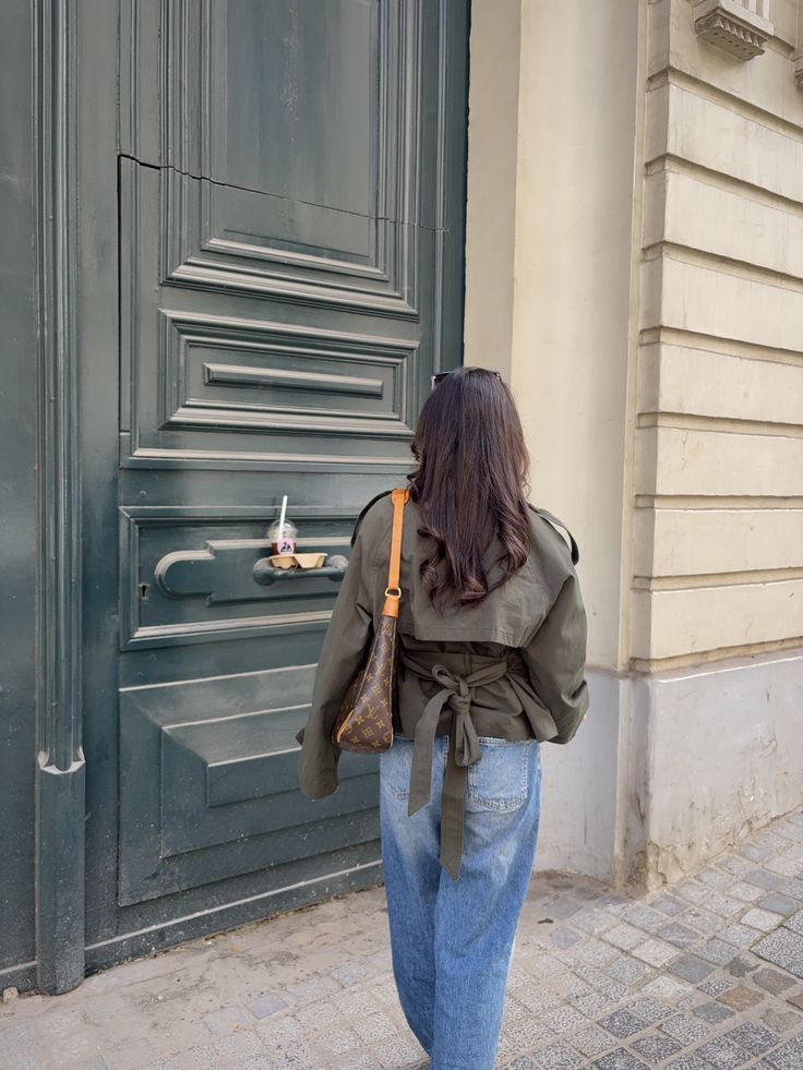 ZEYA - Kiarra Stand Collar Crop Trenchcoat