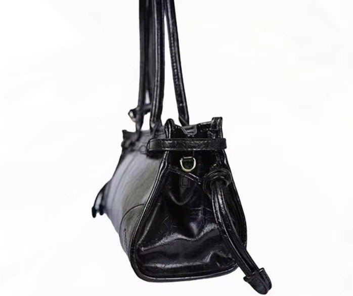 ZEYA - Lorena Leather Shoulder Bag with Belt Detail