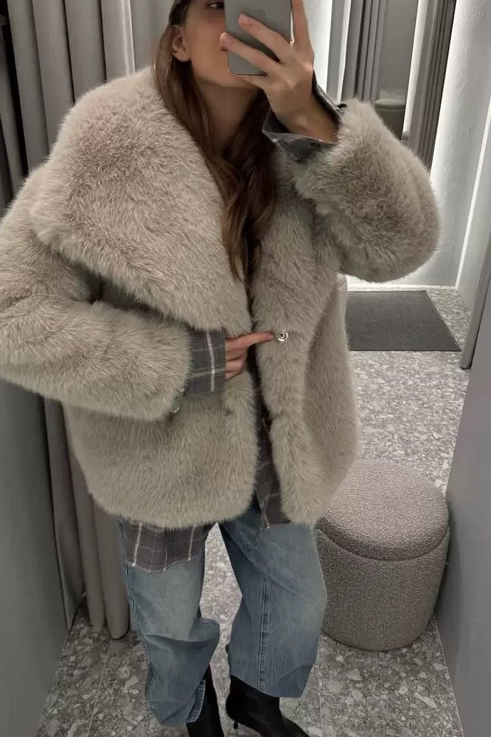 ZEYA - Antonia Faux Fur Jacket