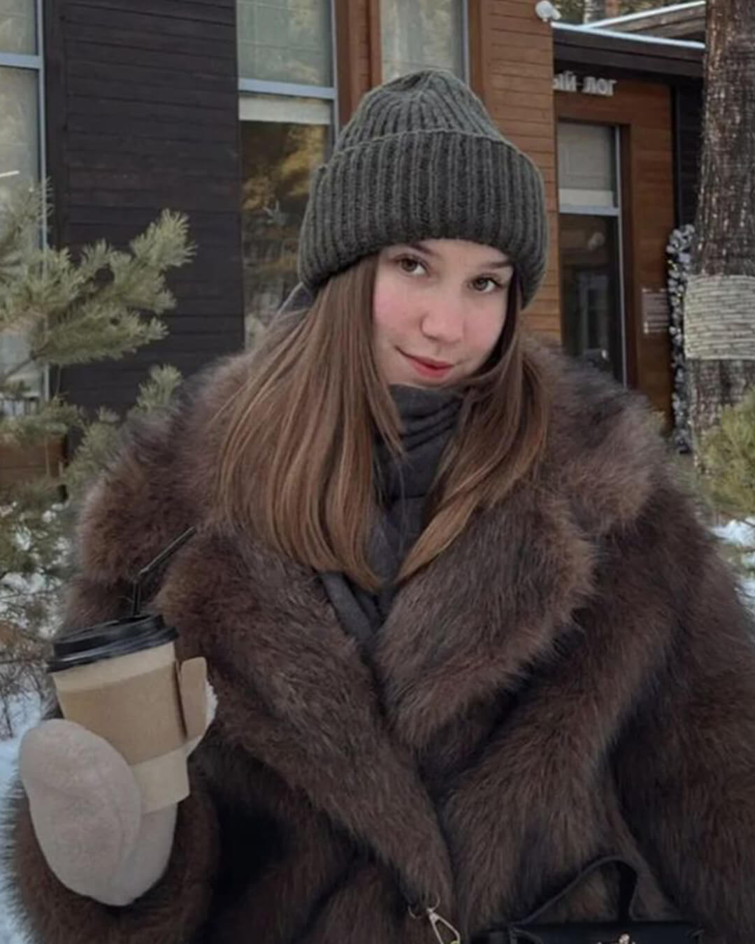 ZEYA - Greta Faux Fur Coat