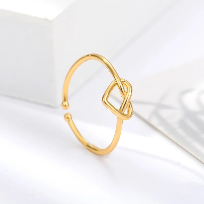 ZEYA - Mina Heart Ring